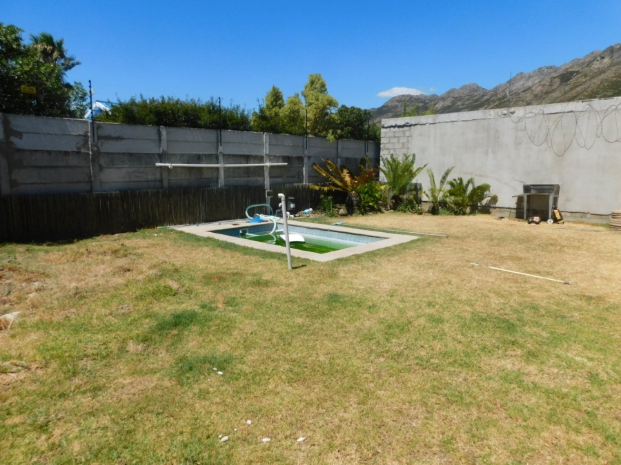 4 Bedroom Property for Sale in Anchorage Park Western Cape